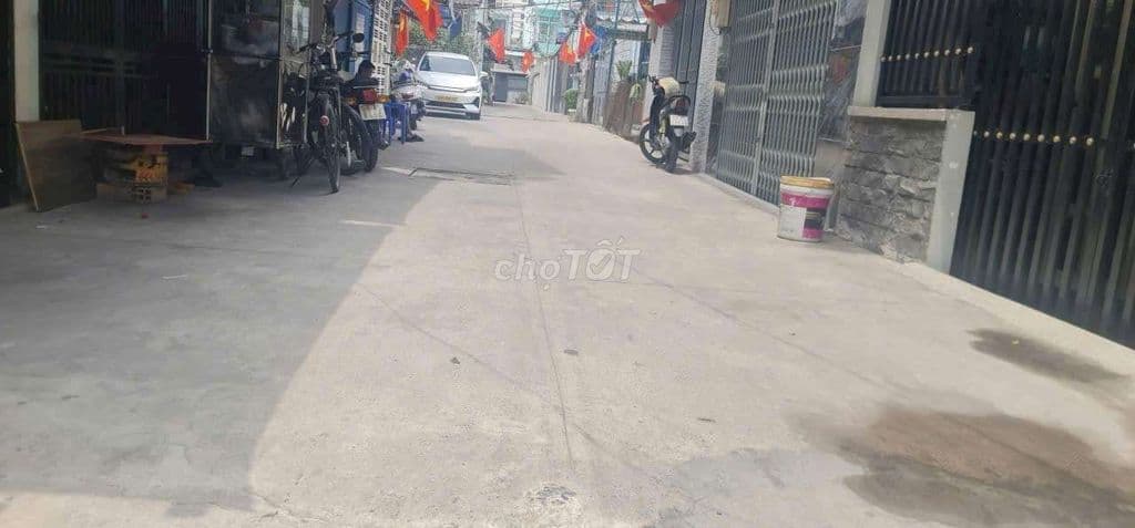 Bán Nhà 3 tầng hẻm oto thông 1716 Huỳnh Tấn Phát. Đt 5.5x11m. 5.88 tỷ - Ảnh 2
