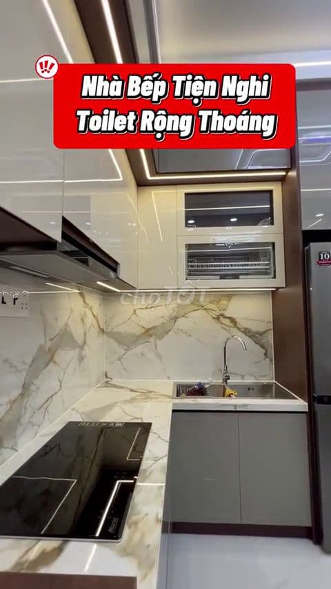 Bán nhà Quận 7 căn góc 2 lầu đẹp, 49m2, giá 6.5 tỷ, sổ riêng giáp Q4 - Ảnh 2