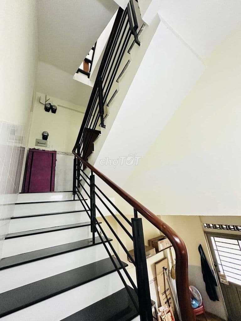 bán căn hộ dịch vụ Tân Phú - Đô Đốc Chấn - 3 tầng - 6 phòng - Ảnh 3