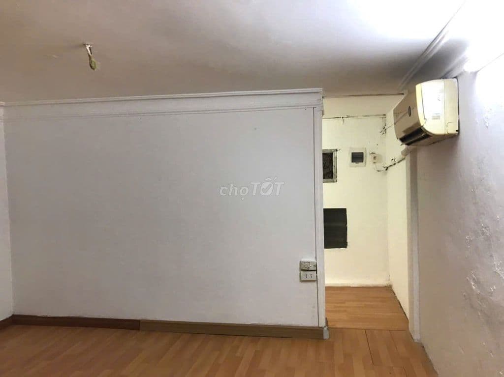 NHÀ ĐẸP Ở NGAY- Ô TÔ VÀI BƯỚC CHÂN- NỞ HẬU - TRUNG TÂM HOÀNG MAI