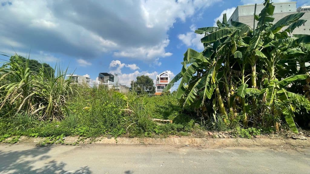 Bán lô đất 63m2 Hẻm xe tải Sát Đ.Bưng Ông Thoàn, P. Phú Hữu, Quận 9