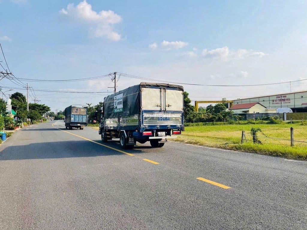 BÁN NHANH LÔ ĐẤT MT ĐƯỜNG BASA 216M2 GIÁ 560TR SHR - Ảnh 2