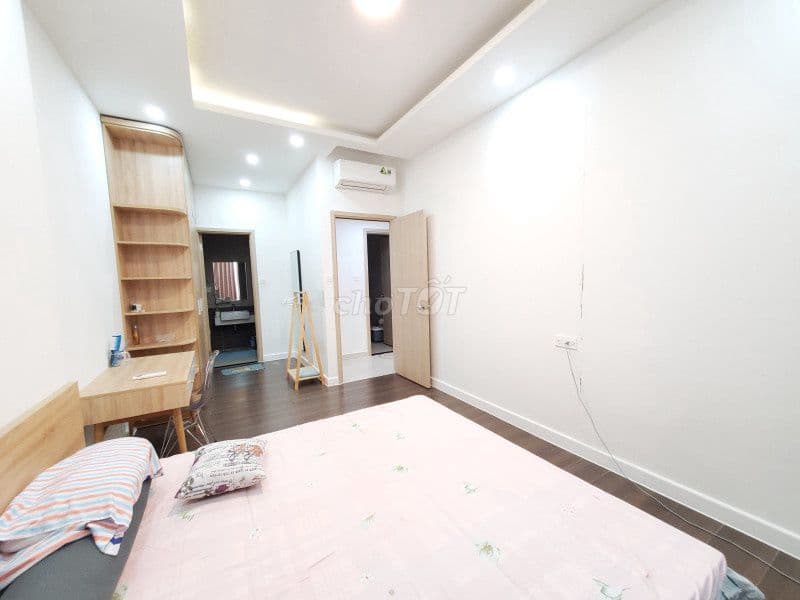 BÁN CĂN HỘ 2 PHÒNG NGỦ VIEW SÔNG - BAN CÔNG DÀI - Ảnh 2