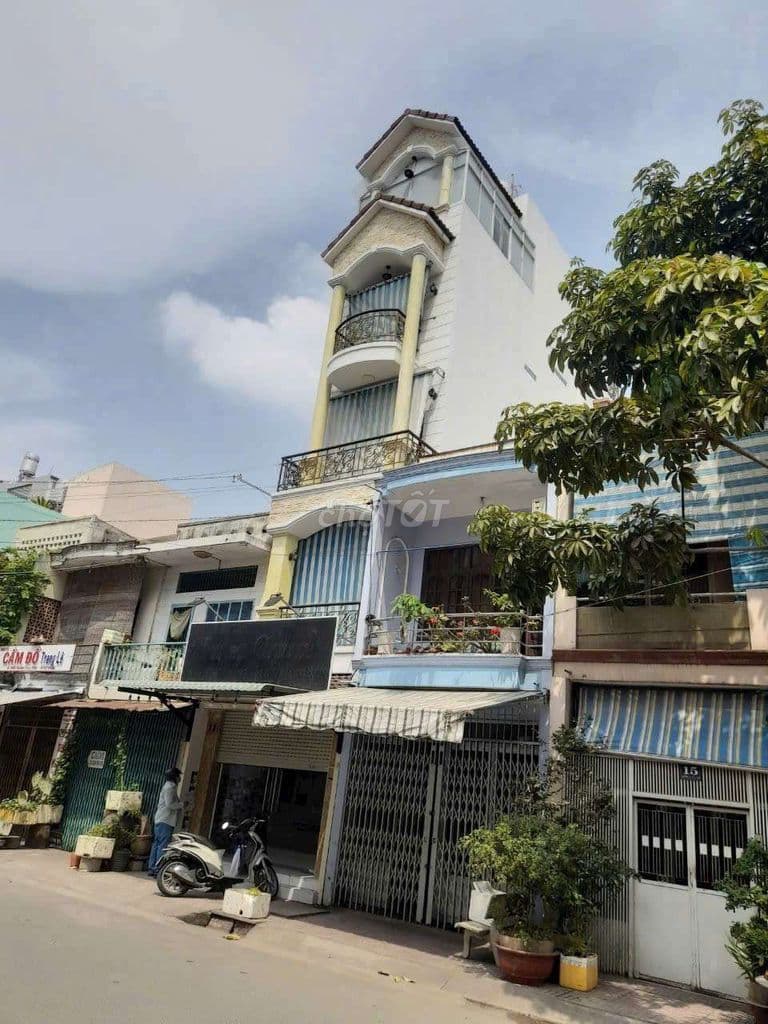 11ty thương măt tiền đường tám danh xác chơ pham thế hiển