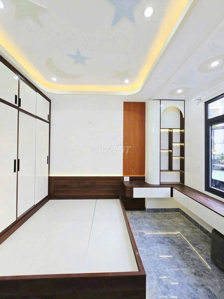 NHÀ 4 TẦNG NGAY ĐH TÀI CHÍNH - 6,65 TỶ/4PN 5WC - Ảnh 3