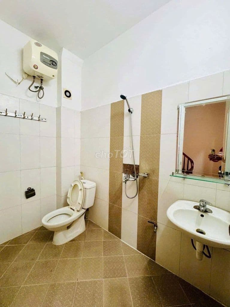 Chủ vỡ nợ - Bán gấp ,Nhà đẹp 30mX4.5 MT- 20m oto tránh - MUA NGAY !!! - Ảnh 2