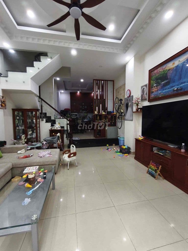 nhà 3 tầng-hẻm xe hơi- ngay phạm văn đồng-chỉ 7tỷ35 - Ảnh 3