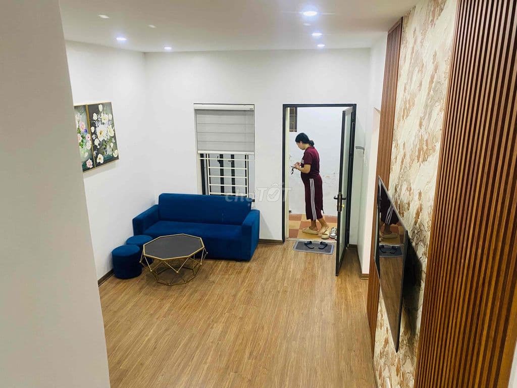 Chủ ngộp giảm sâu bán căn hộ 100m2 3PN Q. Cầu Giấy 4,6 tỷ - Ảnh 2