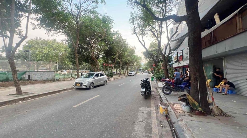 Đất Víp Văn Phú-4 Mặt Tiền- Ô Tô Vòng Quanh-chủ ngộp Bank 9 Tỷ 48m - Ảnh 2