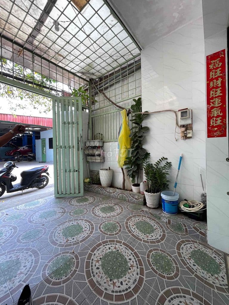 Bán Nhà C7 Ngay gần Khu cao lỗ 111,2m2 ( 5TỶ ) Hẻm 6M