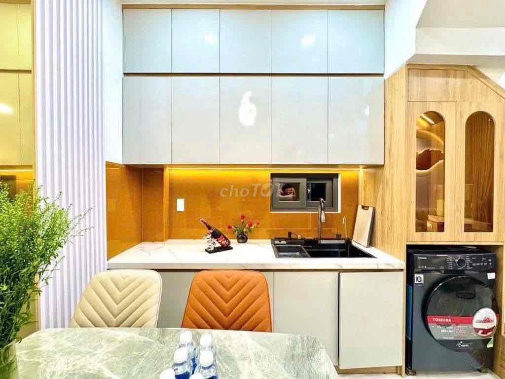 Bán Gấp Căn nhà hẻm xe hơi Q.12, dt: 42m2, giá: 1.1 Tỷ - - Ảnh 3