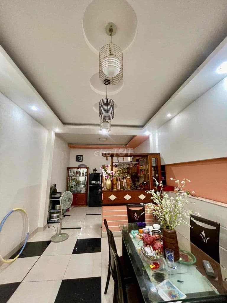 Nhà Hẻm Xe Hơi - Nhà Đẹp - Giá Tốt - Ảnh 2