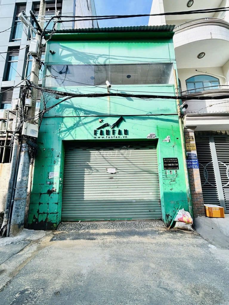 BÁN NHÀ HẺM XE HƠI TRƯỜNG SƠN DIỆN TÍCH: 5,5X24M (CÔNG NHẬN: 126M2)