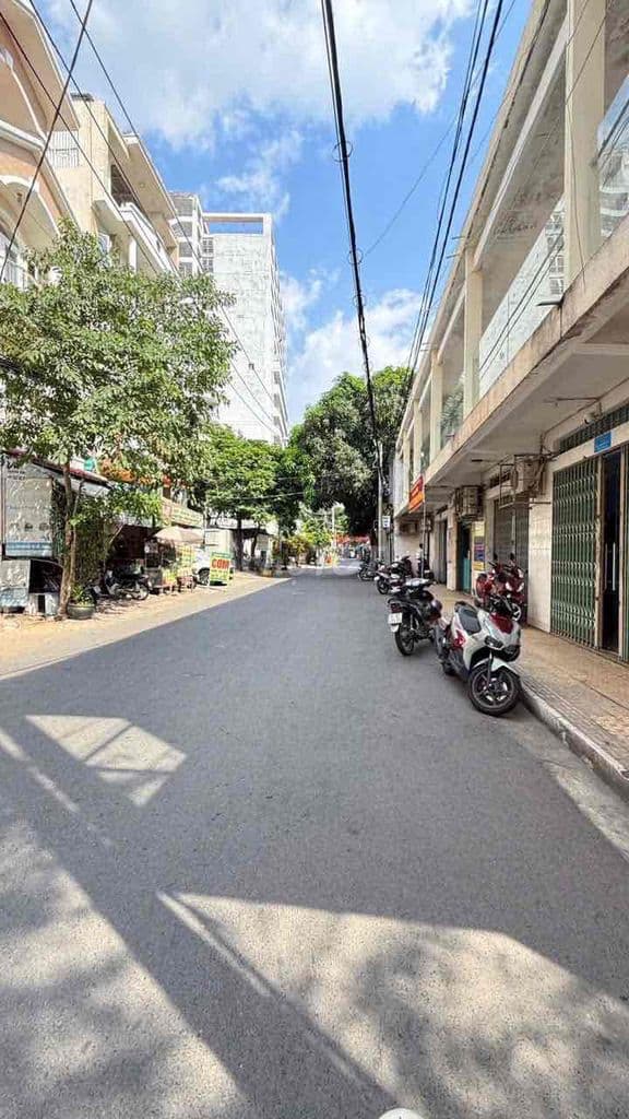 Bán nhà hẻm thông đường số 8 Linh Tây Thủ Đức