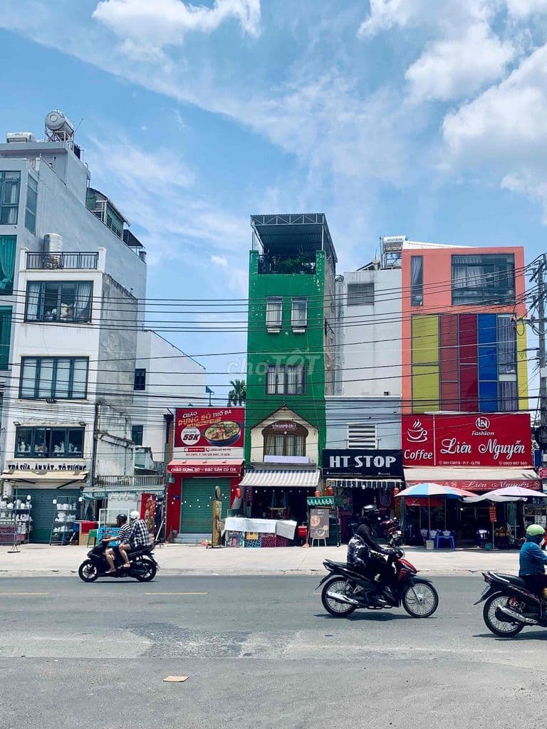 Nhà 3 tầng CMT8 Tân Bình giá 4 tỷ