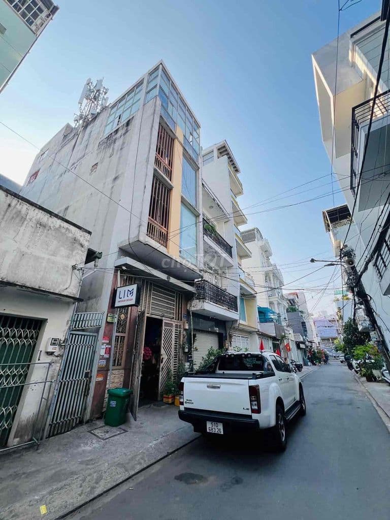 Q7-HẺM 502 XE TẢI HUỲNH TẤN PHÁT-HOÀN CÔNG 5 TẦNG