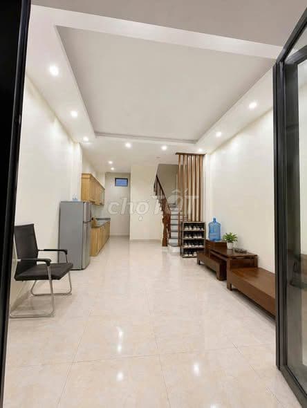 bán nhà 33m2 4 tầng gần svđ Mỹ Đình