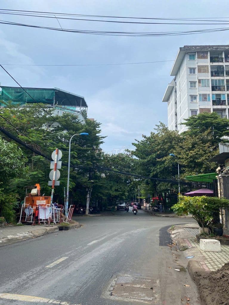 Lô góc 2 mặt tiền khu tái định cư Man thiện 105m giá tốt - Ảnh 3