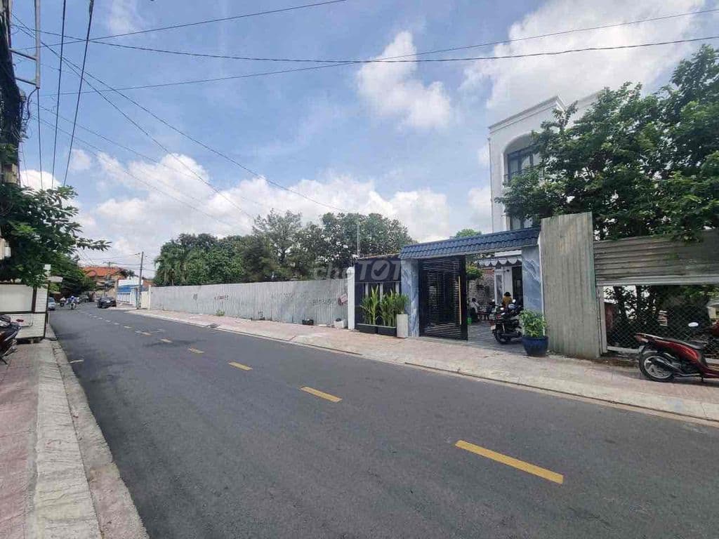 Đất mặt tiền vị trí đẹp cần bán - Ảnh 2