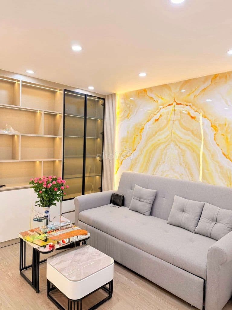 Tập thể Quỳnh Mai, Hai Bà Trưng, 70m 2PN, mặt phố, sổ đỏ đẹp CC - Ảnh 2