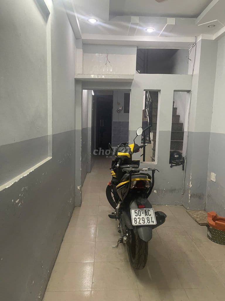 NHÀ HẺM XE HƠI NGUYỄN NGỌC LỘC NHÀ CĂN HỘ DỊCH VỤ - Ảnh 3