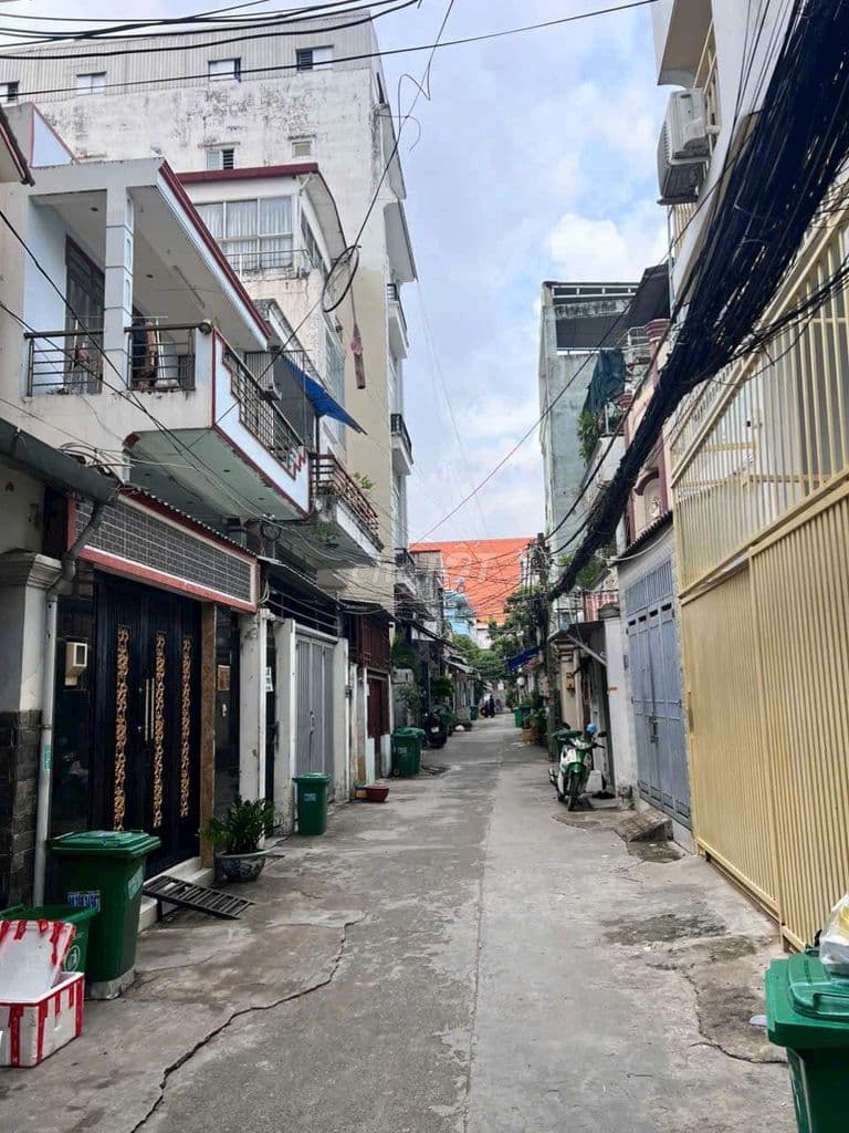 BÁN NHÀ TRẦN XUÂN SOẠN Q7 - Ảnh 3