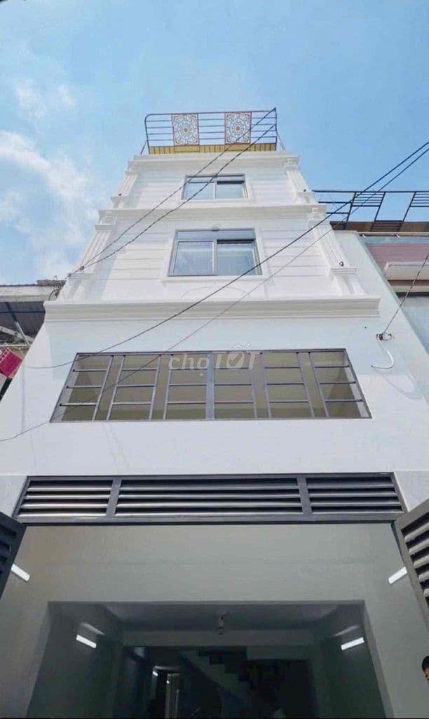 Bán CHDV Hẻm Xe Tải 16Phòng Mới Đang Hợp Đồng Khoán 70tr/Th
