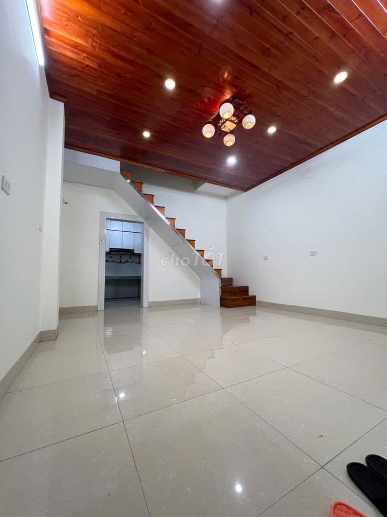 BÁN NHÀ THỌ AM - THANH TRÌ - 38M2 X 4 TẦNG - GIÁ 4.5 TỶ - Ảnh 3