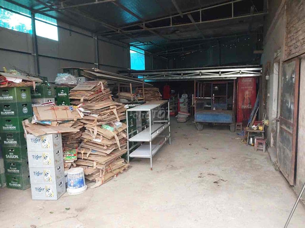 Chính chủ cần cho thuê kho 160m2 tại đường ỷ la phường dương nội