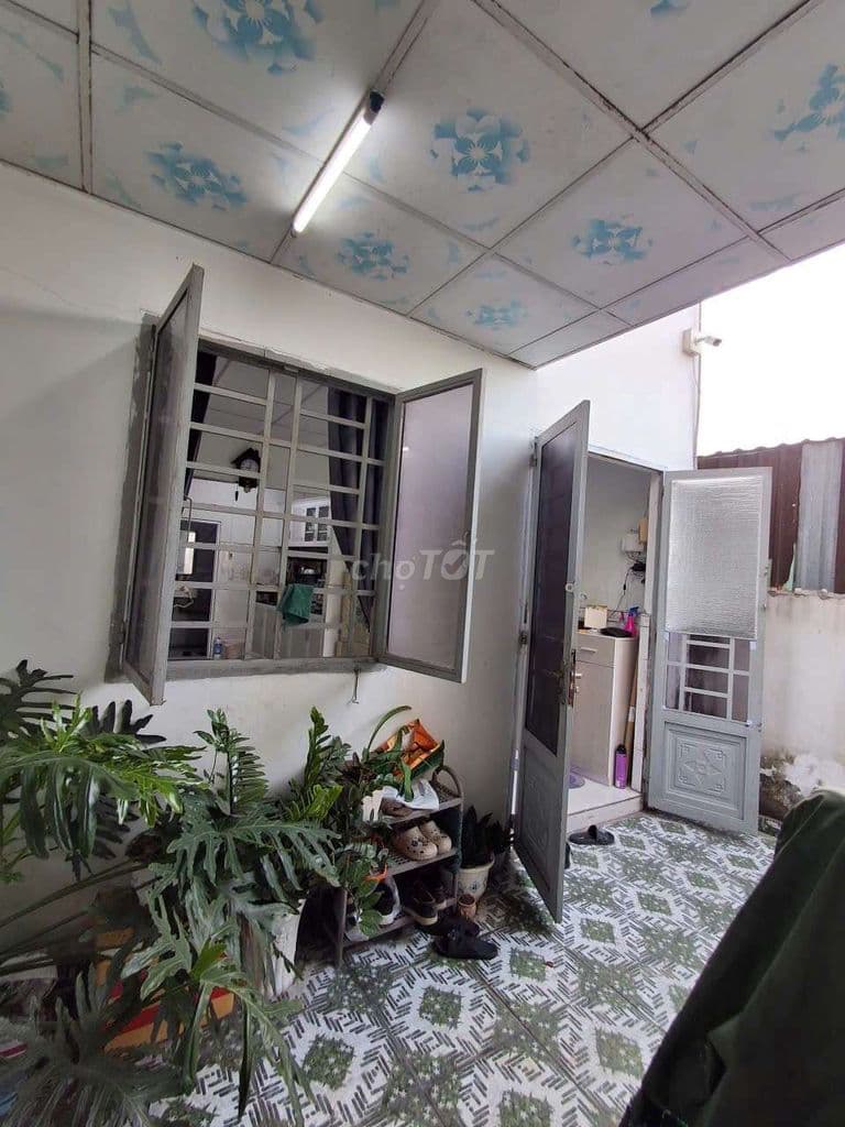 NHÀ SIÊU RẺ QUẬN 12, SỔ HỒNG RIÊNG , HỖ TRỢ VAY BANK , Chỉ 2.35 Đồng