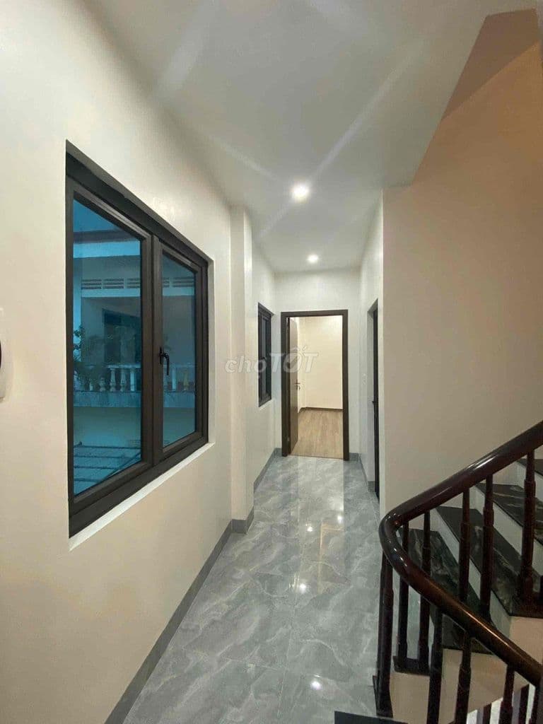 NHÀ LÔ GÓC 4 TẦNG MỚI X 50m2 , GẦN VÀNH ĐAI 3.5 , GA METRO NHỔN - Ảnh 3