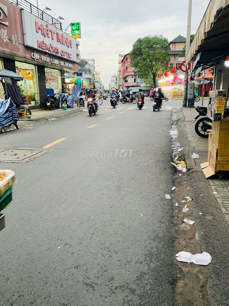 NHÀ ĐẸP CĂN GÓC SÁT MT AN DƯƠNG VƯƠNG Q5, 4 TẦNG 7PN, CHO THUÊ GIÁ CAO