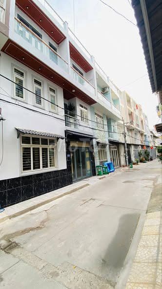 nhỉnh 5 tỷ Bình Tân dt khủng 8x7 _ hẻm 8m _ ko lộ giới _ko quy hoạch - Ảnh 2