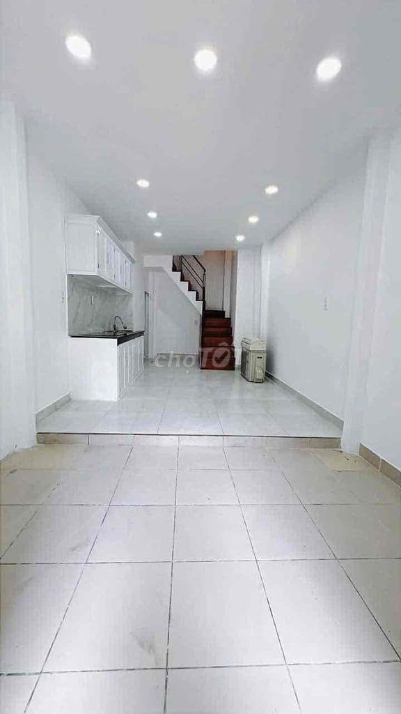 🌈 BÁN NHÀ BẾN VÂN ĐỒN Q4 2PN 2WC HẺM THÔNG CÁCH MT XE HƠI 30M - Ảnh 2