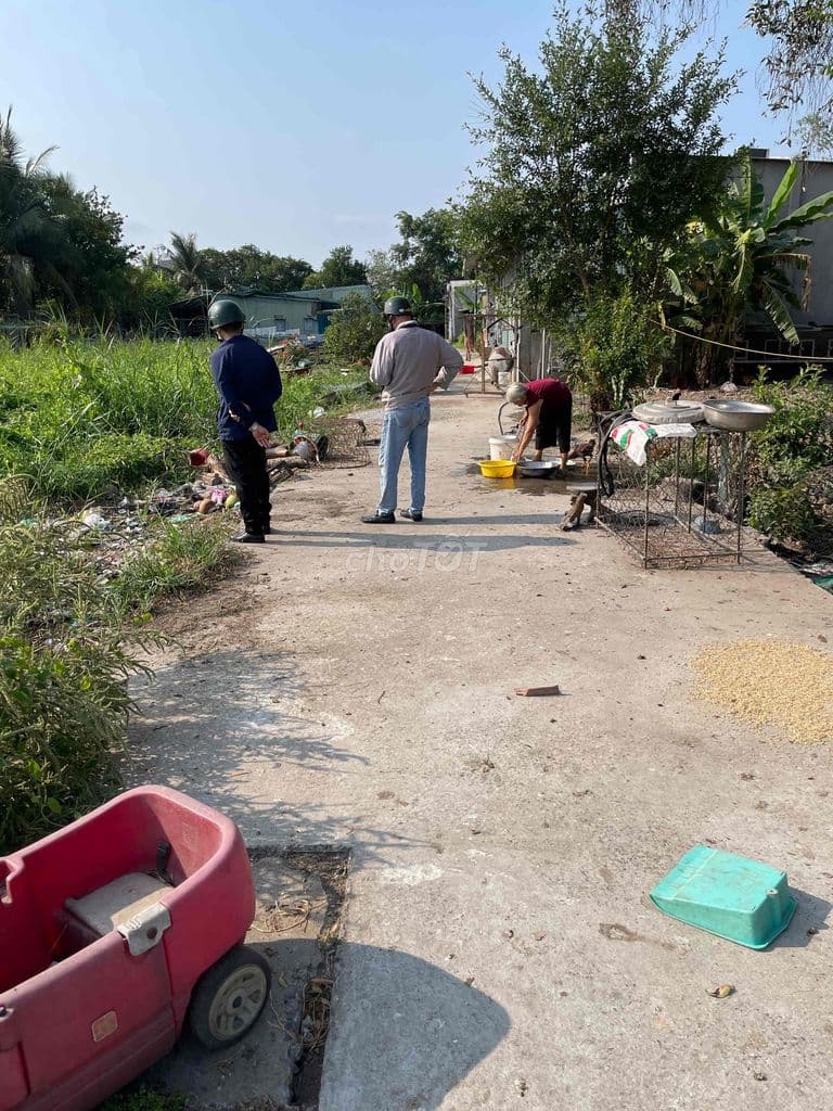 BÁN ĐẤT HAI MẶT TIỀN THỔ CƯ BÌNH MỸ