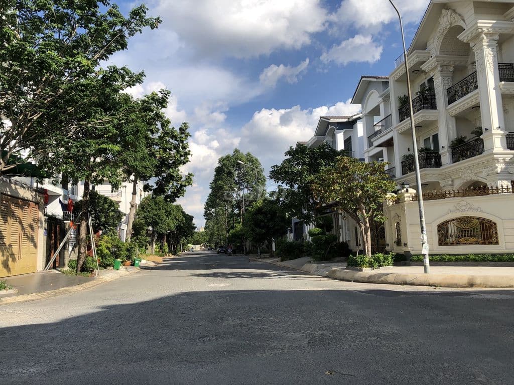 Bán biệt thự Đơn lập 3 Lầu 15x16m gần sông Sài Gòn - Ảnh 2