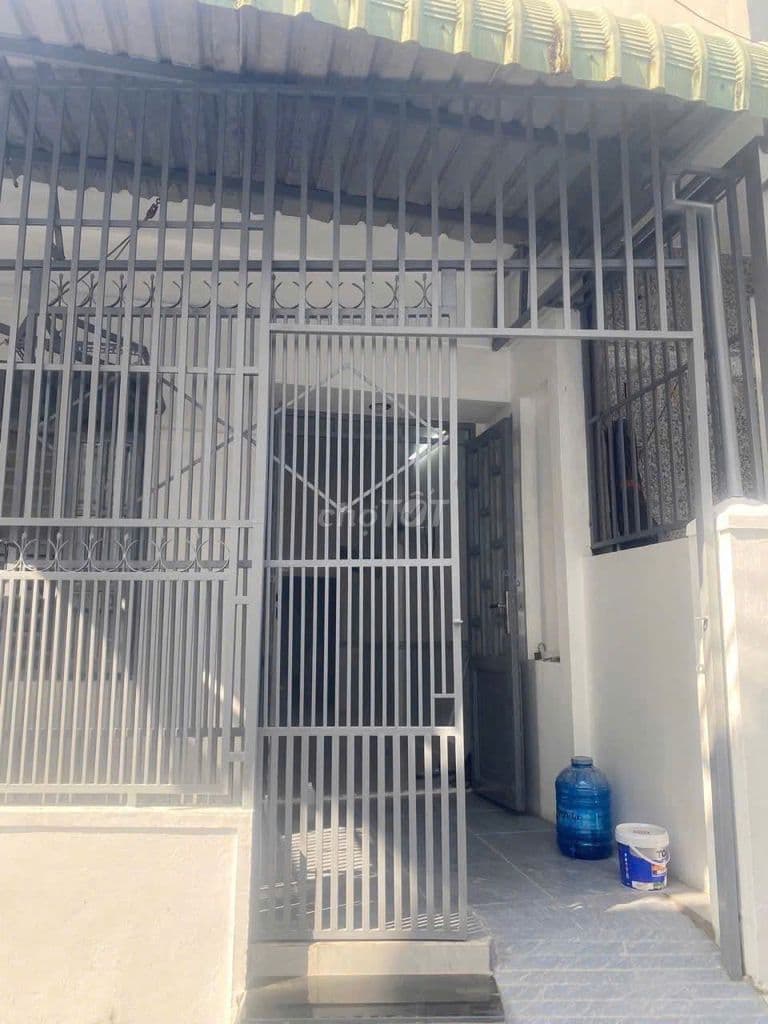🔥 BÁN GẤP NHÀ GIÁ 830 TRIỆU – TRUNG TÂM BÀ ĐIỂM, HÓC MÔN 70m2 SHR 🔥