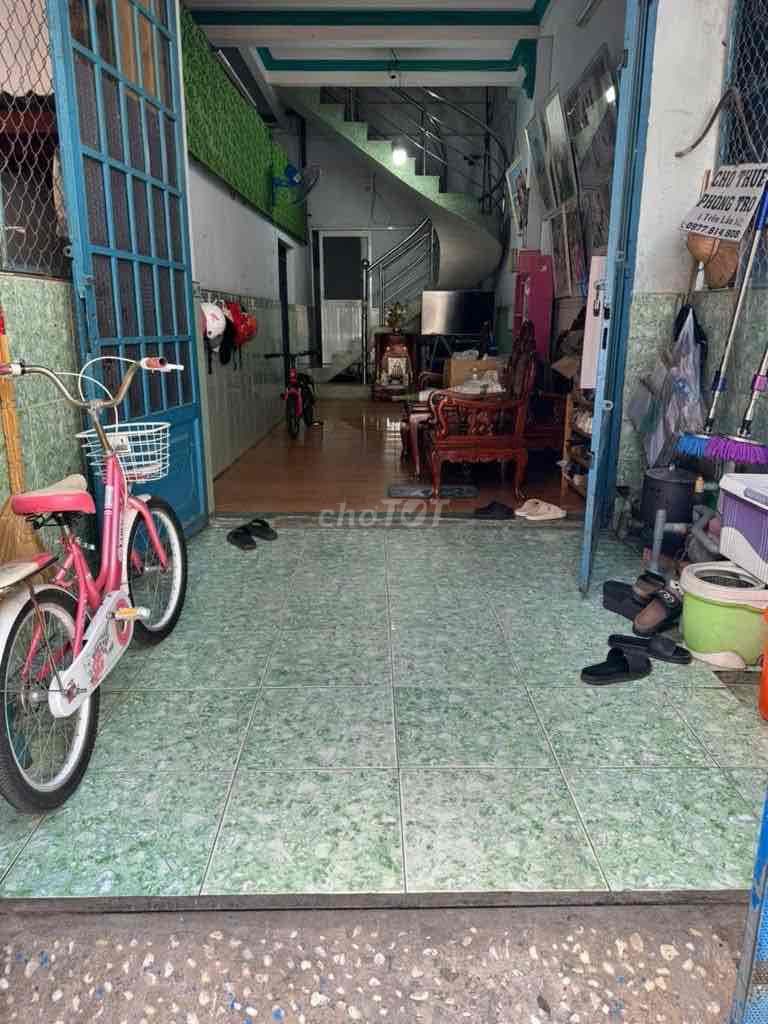 Nhà chính chủ 128m2 chỉ 7,9tỷ đường Trường Chinh ngay cầu tham lương - Ảnh 2