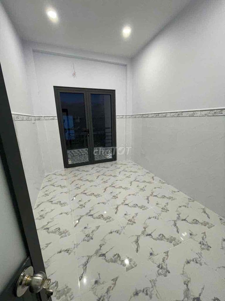 Nhà mới ngay Lưu Hữu Phước - Ảnh 2