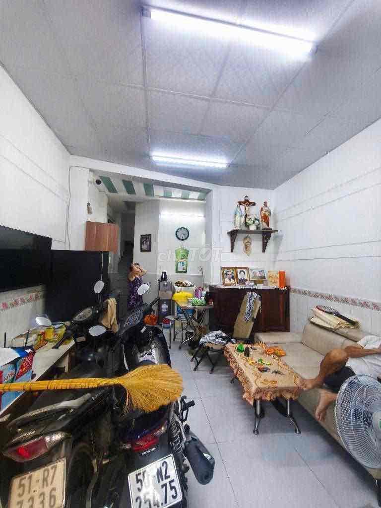 BÁN NHÀ MẶT TIỀN LÔ GÓC ĐƯỜNG SỐ, MÃ LÒ BÌNH TÂN - Ảnh 3