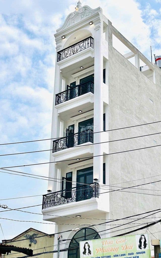 Nhà phố mặt tiền ĐHT 42, 5 tầng. 4,2mx25m. Khai thác CHDV + khách sạn - Ảnh 2