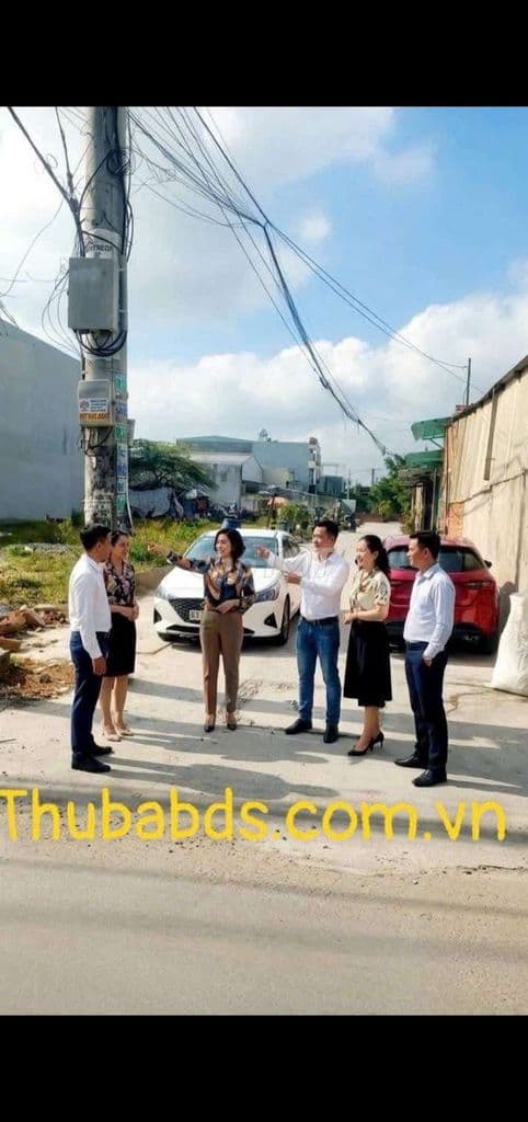 GIA ĐÌNH CẦN BÁN ĐÂT 5 X 20 FULL THỔ CƯ XÂY DỰNG TỰ DO