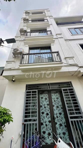 Nhà 6 Tầng Thang Máy Phúc Lợi Long Biên