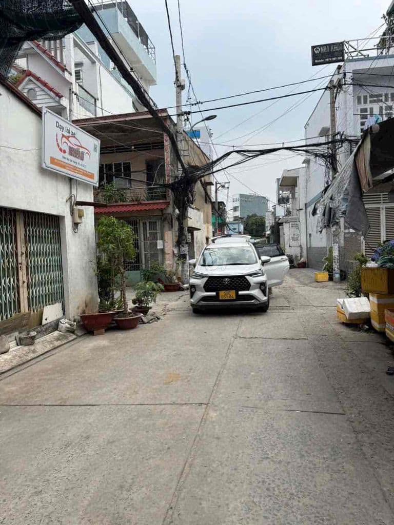 Bán Nhà Đường Số 5, HXH 6m Thông Thoáng 5x31