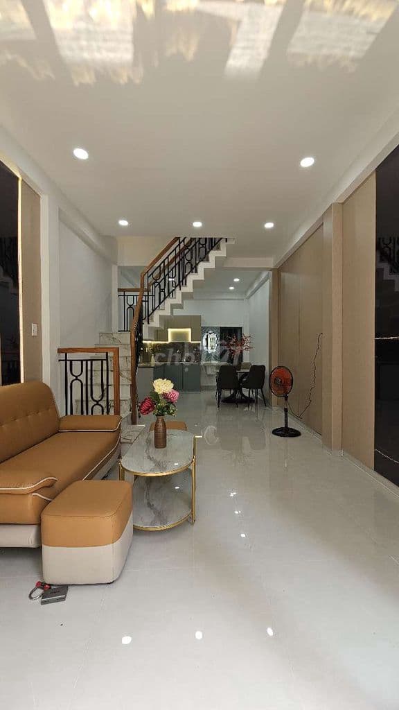 Nhà đẹp mê Hưng Phú gần cầu Nguyễn Tri Phương