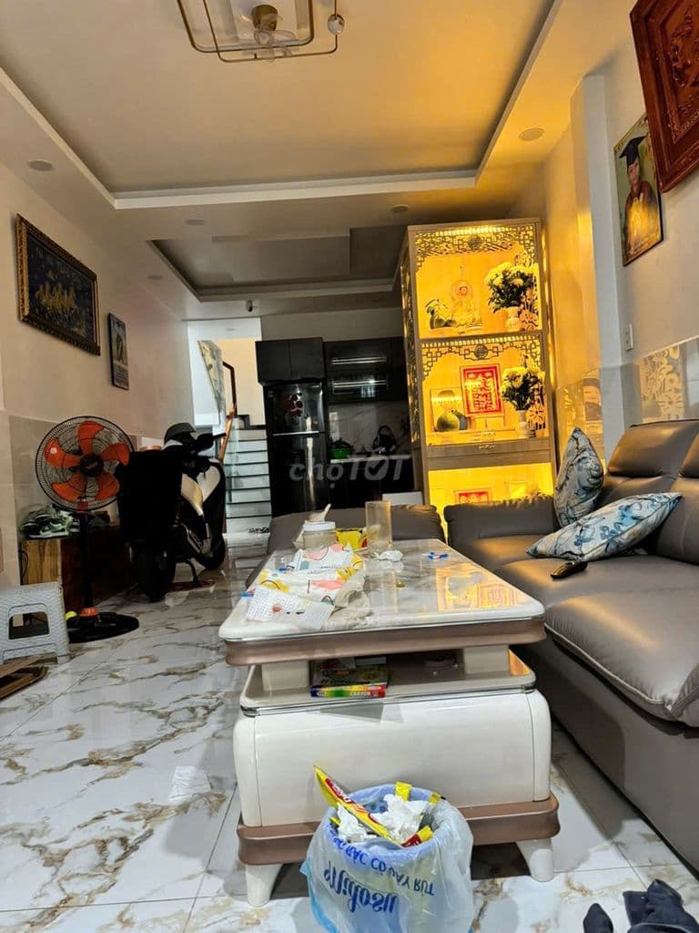 Bán nhà chính chủ Trần Nguyễn Hãn Quận 8, 58m2, 2 tầng, 4 PN.KQH.