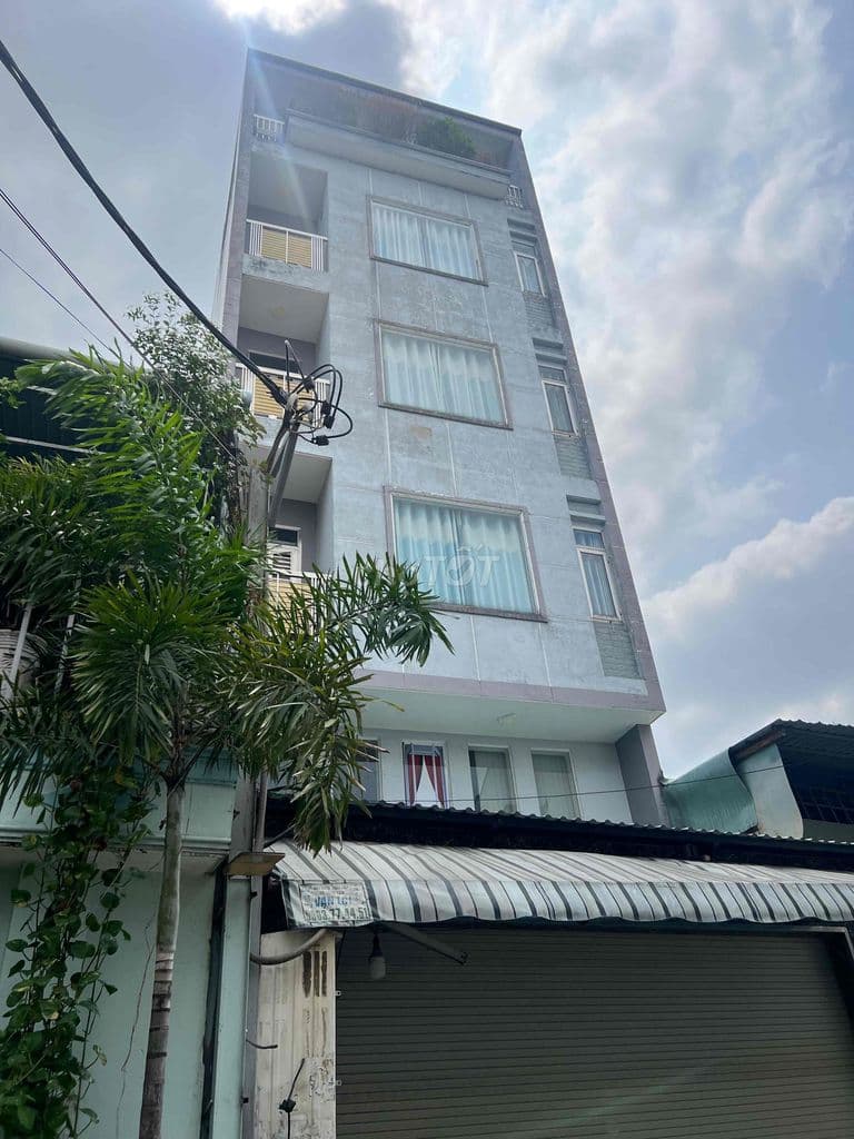 Nhà MT Trương Phước Phan, Bình Tân.. 6x20m, 6 lầu, 10 phòng ngủ lớn