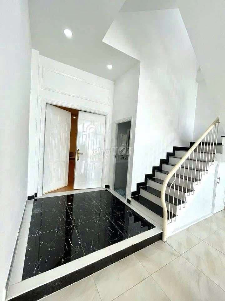 HIẾM CÓ KỀ Q1,NGUYỄN CỬU VÂN,HẺM XE TẢI TRÁNH,4 TẦNG,60M²,CHỈ 12T - Ảnh 3