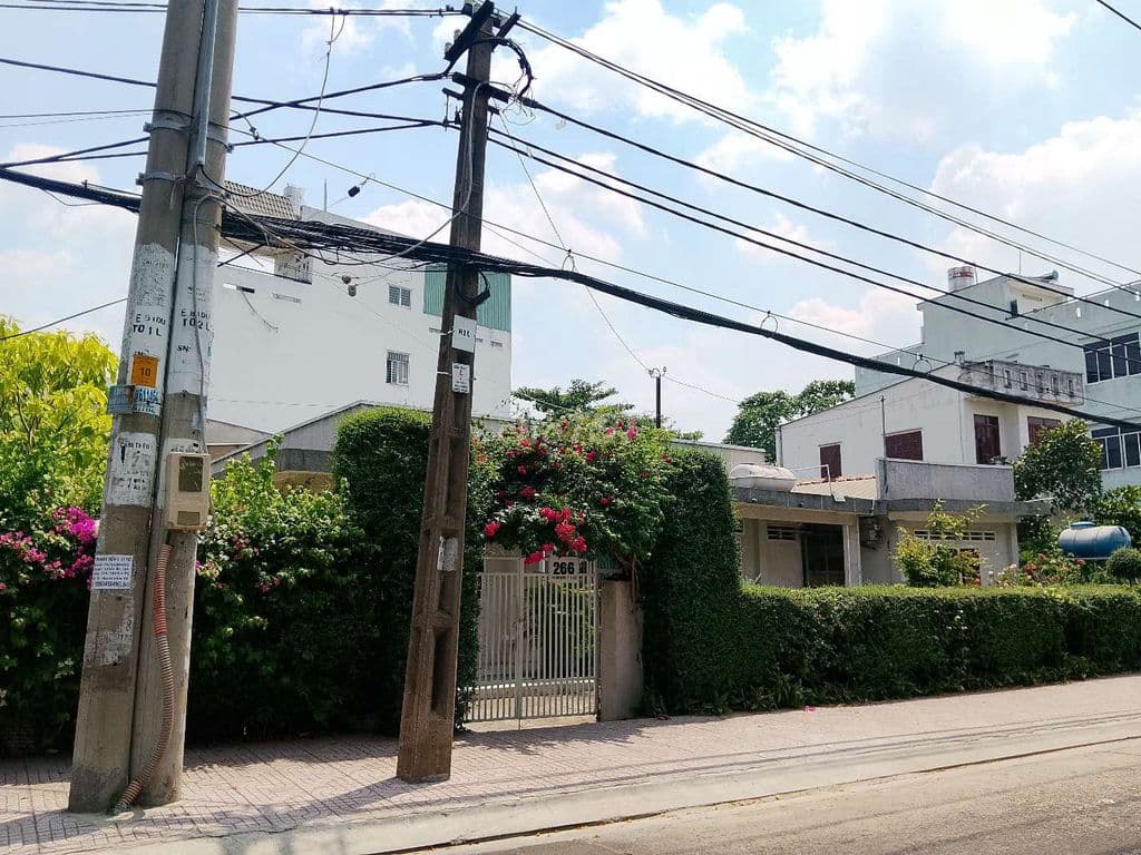 Nhà 2 tầng mới keng, Lưu Hữu Phước, P15, quận 8, 2,3 tỷ, SHR,