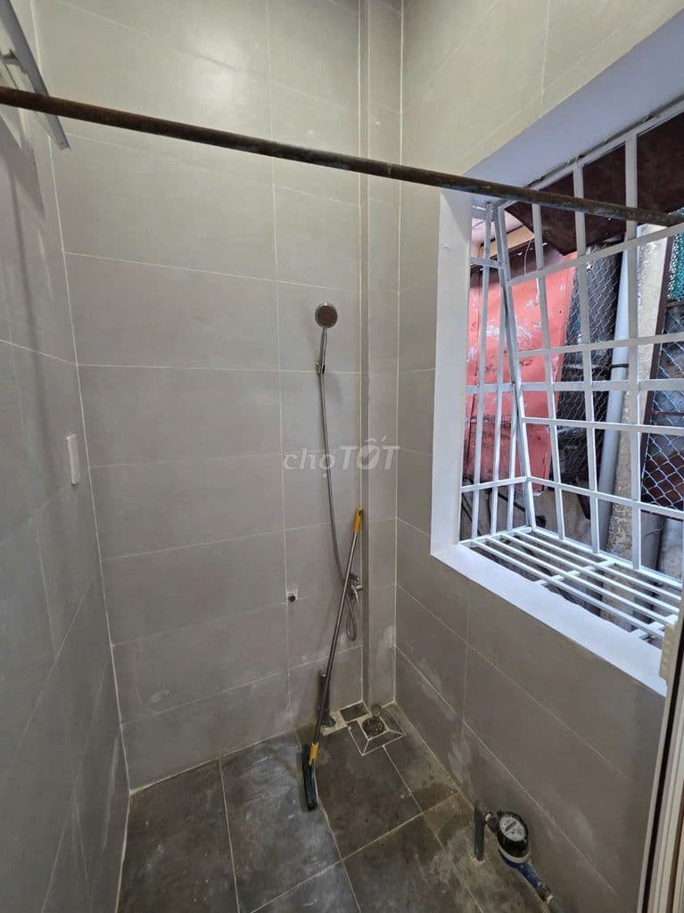 BÁN CĂN HỘ LẠC LONG QUÂN – 42M2 (2PN/2WC) – NHÀ MỚI ĐẸP – GIÁ 2.49TỶ - Ảnh 3
